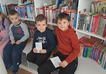 18 kniznica